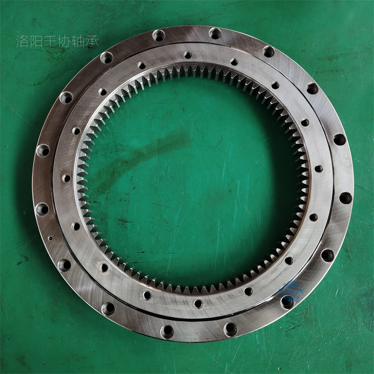 [ZLYQX]分析转盘轴承锈蚀的原因